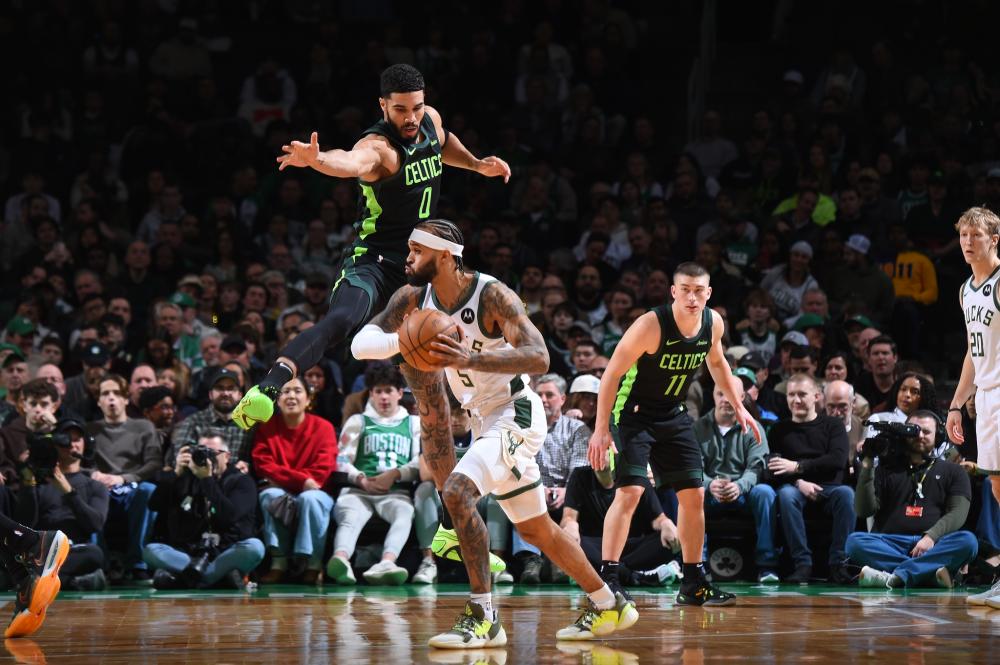 他拥有超过 他拥有超过